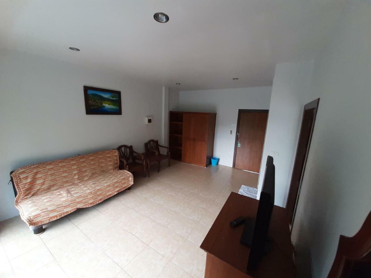 Holiday Guest House Chaweng Beach Exteriör bild
